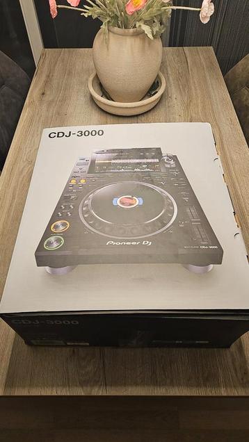 Pioneer CDJ-3000  beschikbaar voor biedingen