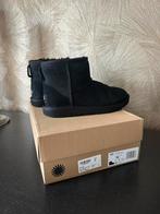 Originele uggs ugg maat 36 zwart, Kleding | Dames, Schoenen, Ophalen of Verzenden, Zo goed als nieuw, Zwart