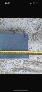 Twee nieuwe gegalvaniseerde stalen latijen – zware kwaliteit, Doe-het-zelf en Verbouw, Metalen, Ophalen of Verzenden, Gebruikt