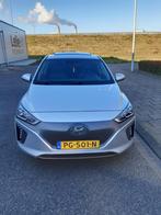 Hyundai Ioniq Premium EV Full Options Grijs, Auto's, Hyundai, Origineel Nederlands, Te koop, Zilver of Grijs, 5 stoelen