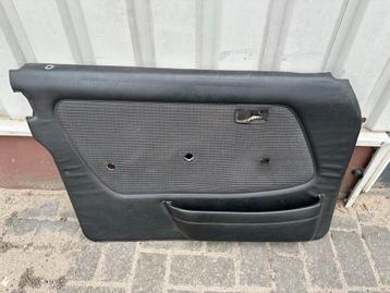 Mercedes W123 Deurpanelen - Goede Staat beschikbaar voor biedingen