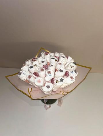 Luiertaart Boeket – Perfect voor Babyshower of Kraamvisite beschikbaar voor biedingen