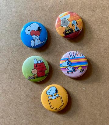 SNOOPY #1 butons speldjes pins beschikbaar voor biedingen