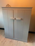 Grijze kast Woood, Huis en Inrichting, Ophalen, Zo goed als nieuw