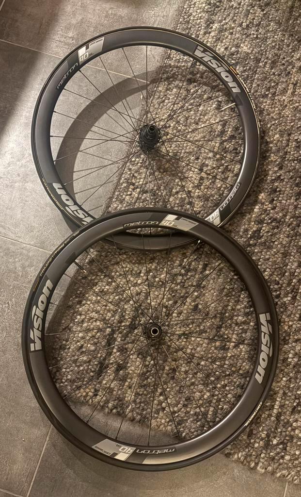 Wielen disc Vision metron Sl40 carbon, Fietsen en Brommers, Fietsonderdelen, Zo goed als nieuw, Racefiets, Wiel, Ophalen of Verzenden