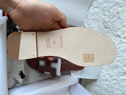 Hermes oran slippers, Diversen, Braces, Nieuw, Ophalen of Verzenden