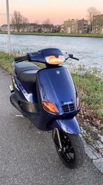 GEZOCHT 50cc 2t, Fietsen en Brommers, Scooters | Piaggio, Ophalen of Verzenden, Zo goed als nieuw, Zip