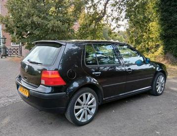 Golf 5-Deurs 2002 Airco 17" LM Apk 2026  loopt onregelmatig! beschikbaar voor biedingen