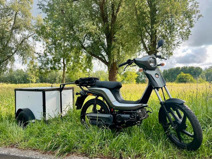 Bye Bike brommer met fietsaanhanger, viskar 🏍️🎣, Watersport en Boten, Hengelsport | Karpervissen, Zo goed als nieuw, Overige typen