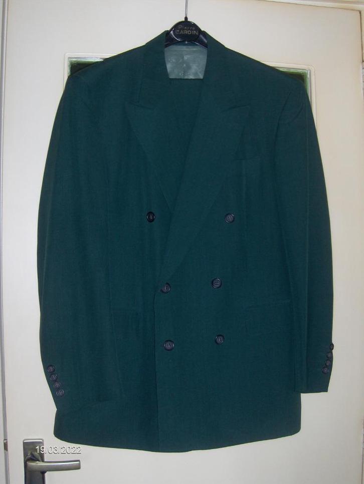 Groen Zijden Christian Dior Kostuum in maat 50-Nieuwstaat., Kleding | Heren, Kostuums en Colberts, Zo goed als nieuw, Maat 48/50 (M)