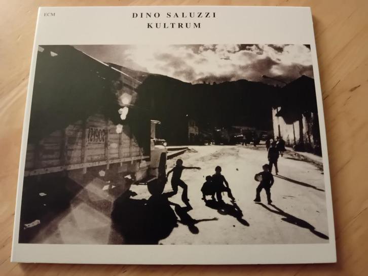 CD Dino Saluzzi - Kultrum - ECM Touchstones, Cd's en Dvd's, Cd's | Wereldmuziek, Zo goed als nieuw, Latijns-Amerikaans, Verzenden