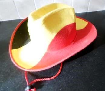 Rode duivel supporter hoed, Verzamelen, Sportartikelen en Voetbal, Zo goed als nieuw, Vaantje of Sjaal, Buitenlandse clubs, Ophalen of Verzenden