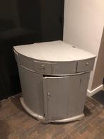 Hoek kastje rond, Ophalen, Gebruikt