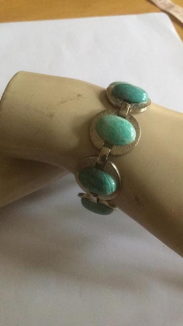 Armband ( in Hilversum ) beschikbaar voor biedingen