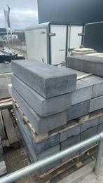 22 st ballast beton blok 88x30x16 lxbxh €275,- partij, Tuin en Terras, Tegels en Klinkers, Ophalen