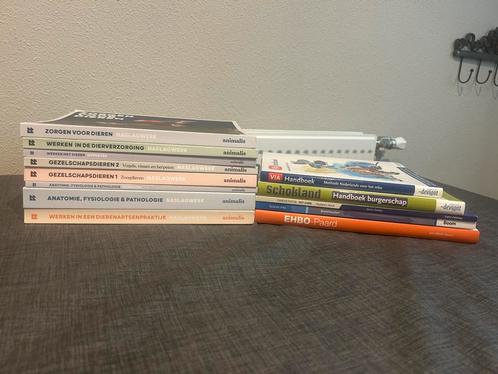 Boeken voor opleiding Paraveterinair, Boeken, Schoolboeken, Zo goed als nieuw, Overige vakken, Overige niveaus, Ophalen of Verzenden