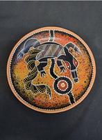 Vintage Aboriginal art, hand painted ceramic by N Walker., Antiek en Kunst, Ophalen of Verzenden