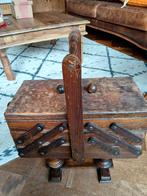 naaibox  oud, Antiek en Kunst, Ophalen