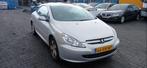 Peugeot 307 2.0 16V CC 2004 Grijs, Auto's, Voorwielaandrijving, 74 €/maand, Zwart, 4 cilinders
