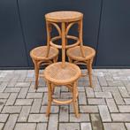 4 Thonet stijl krukjes, Huis en Inrichting, Krukjes, Ophalen, Gebruikt, Hout