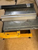 DEWALT COMBINATIEZAAG, Doe-het-zelf en Verbouw, 70 mm of meer, Ophalen of Verzenden, Zo goed als nieuw, Afkortzaag