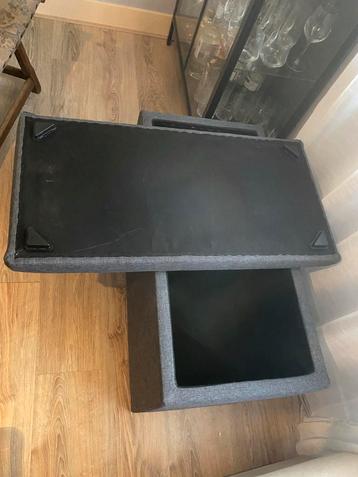 Poef / Opbergkist - Ideaal voor extra ruimte! beschikbaar voor biedingen