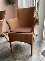 4 Lloyd loom eetkamerstoelen. Gratis af te halen, Huis en Inrichting, Ophalen, Overige materialen, Gebruikt, Bruin
