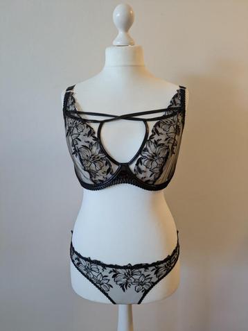 Agent Provocateur lingerie  85F beschikbaar voor biedingen