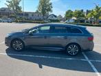Toyota Avensis 1.8 Vvt-i 147pk november 2016 Grijs 88.500 km, Auto's, Voorwielaandrijving, 15 km/l, Avensis, 1370 kg