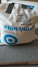 Halve zak vermiculite, Doe-het-zelf en Verbouw, Isolatie en Afdichting, Overige materialen, Gebruikt, Minder dan 5 m², Ophalen