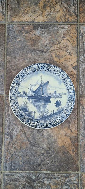 Delfts Blauw Wandbord Boch Belgium Zeilschip beschikbaar voor biedingen