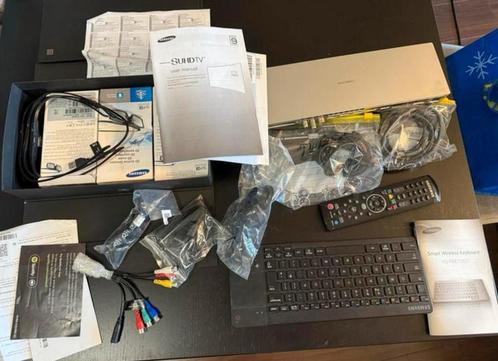 Samsung tv onderdelen 3D brillen toetsenbord en meer, Audio, Tv en Foto, Televisie-accessoires, Gebruikt, Ophalen of Verzenden