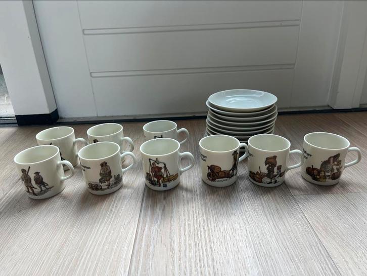 Mitterteich Porzellan Vintage porselein kop en schotels, Antiek en Kunst, Antiek | Servies compleet, Ophalen