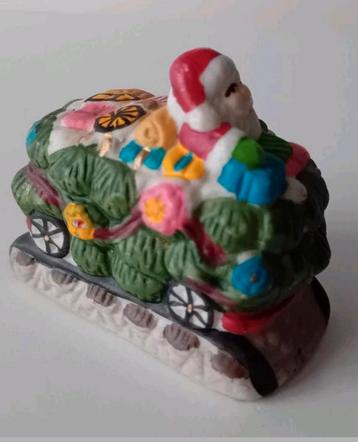 Kerstfiguur nr 2 voor Kerstdorp beschikbaar voor biedingen