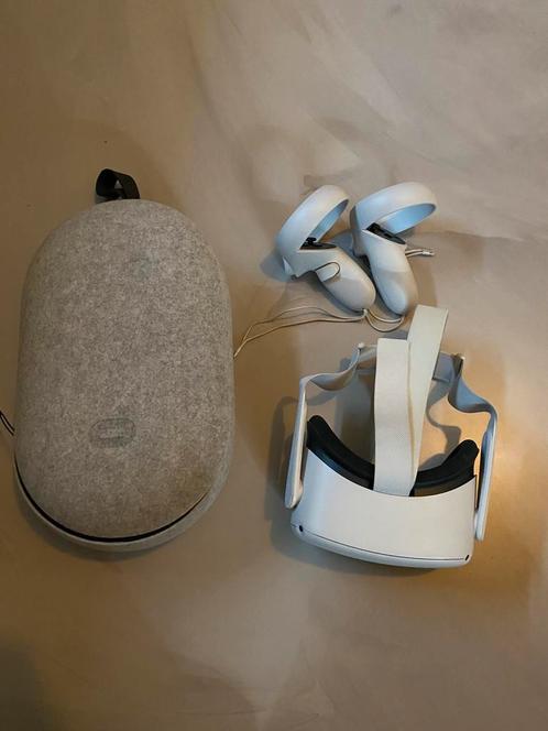 Oculus quest 2  - evt met spellen erbij (overleg), Spelcomputers en Games, Virtual Reality, Zo goed als nieuw, Overige platformen