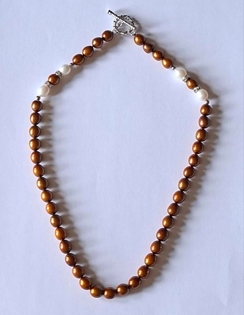 Mooie ketting - Nooit gedragen!, Sieraden, Tassen en Uiterlijk, Kettingen, Overige materialen, Bruin, Nieuw, Ophalen of Verzenden