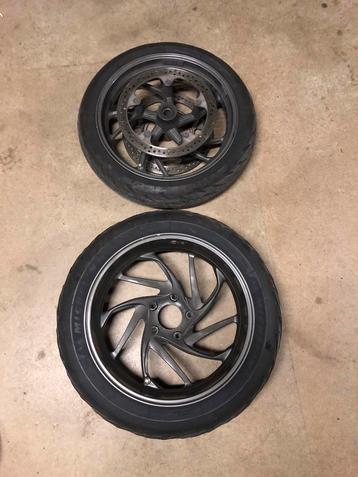BMW K 1600 GT 2010-2016 Set wielen beschikbaar voor biedingen