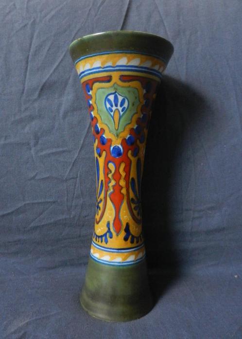 Plateel bekervaas decor Rhodian Kon. Zuid Holland Gouda h 30, Antiek en Kunst, Antiek | Keramiek en Aardewerk, Ophalen of Verzenden