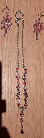 Ketting met oorbellen, Ophalen of Verzenden, Gebruikt