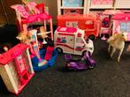 Heel veel Barbie spullen, ambulance camper poppen ed, Kinderen en Baby's, Speelgoed | Poppen, Zo goed als nieuw, Ophalen, Barbie