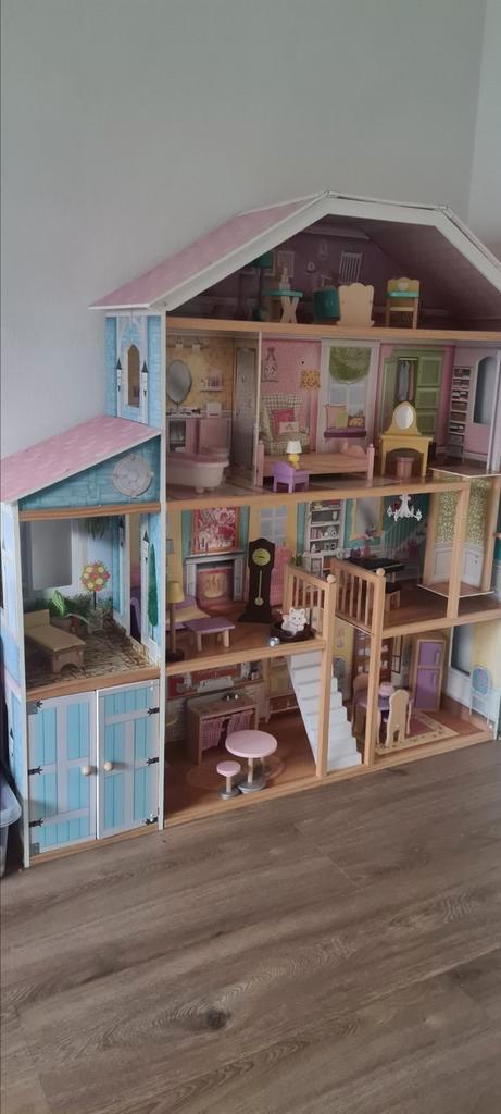 Kidskraft poppenhuis, Kinderen en Baby's, Speelgoed | Poppenhuizen, Zo goed als nieuw, Poppenhuis, Ophalen