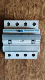 Hager AFM490G aardlekautomaat 40A C-kar 300mA klasse A, HACO, Ophalen of Verzenden, Zo goed als nieuw