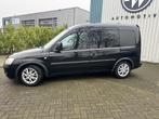 Opel Tour 1.3 CDTI Automaat / Airco / Lm velgen / NL Auto /, Auto's, Opel, Stof, Gebruikt, 4 cilinders, Zwart