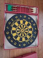 Vintage Darts bord - made in Scotland, Sport en Fitness, Darts, Ophalen of Verzenden, Gebruikt, Dartbord