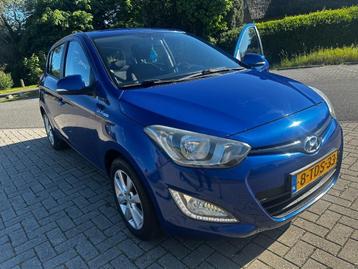 Hyundai i20 1.2I 16V Business Line Airco  1 JR APK E .Eig beschikbaar voor biedingen