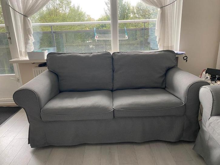 Ikea Ektorp 3+2 Zitsbanken - Grijs - Zo Goed Als Nieuw, Huis en Inrichting, Banken | Bankstellen, Zo goed als nieuw, Rechte bank