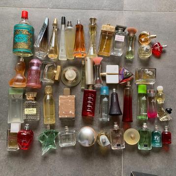 46 st Vintage parfum flesjes ( Vol, halfvol, iets ) beschikbaar voor biedingen