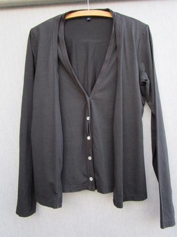 Vestje en top inéén,  MARK mt  36/38.  beschikbaar voor biedingen