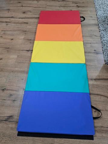 Foldable Play Mat / Gym Mat beschikbaar voor biedingen