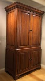 Grote massieve kersenhouten kast, Ophalen, 200 cm of meer, Zo goed als nieuw, Minder dan 150 cm